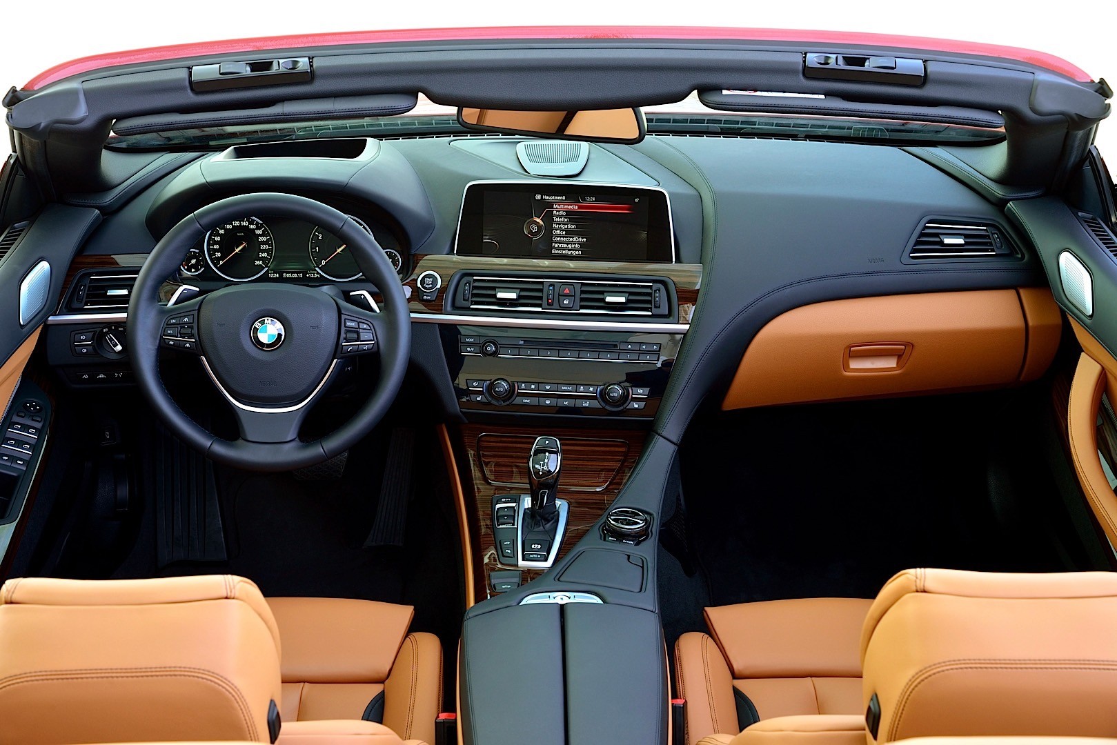 https://wcar.sets.lv/cars/BMW/6.sērija kabriolets/e7219cee053165bcff2b9033f9d1a82f.jpg